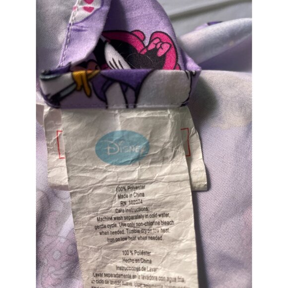 Disney Minnie & Daisy Purple Crib Sheet With Floral & Heart Pattern - Picture 11 of 12